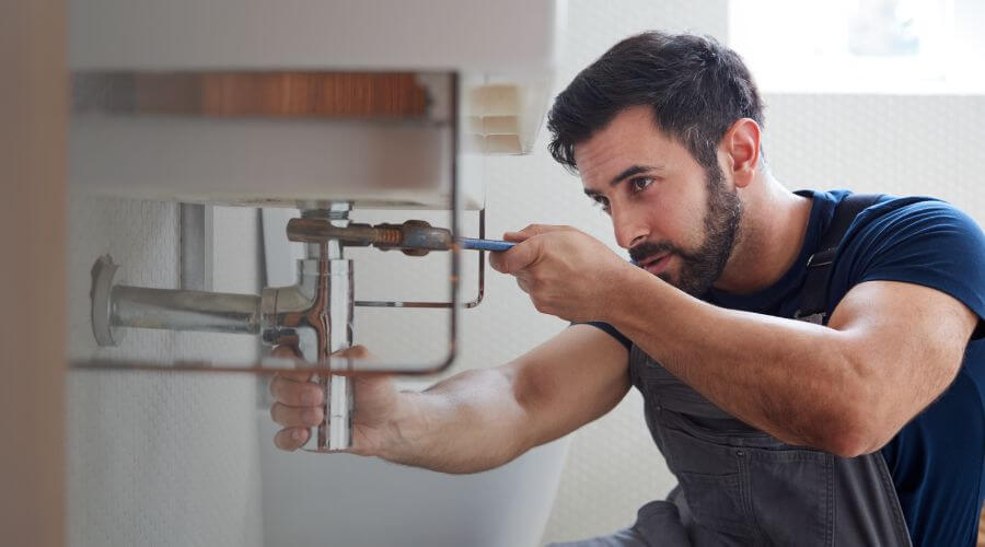 Local tankless water heater installation in Rimforest, CA